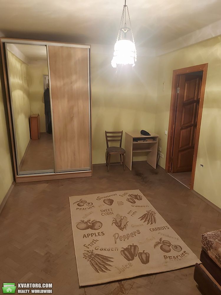 Rent out 1-room apartment. Киев,  Братиславская — photo 1