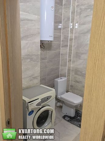 Rent out 2-room apartment. Киев,  Драгоманова — photo 8
