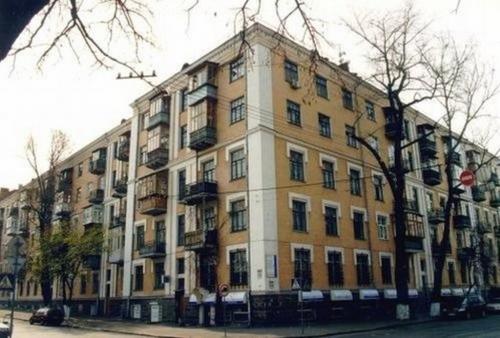 Rent out office. Киев, Почайнинская — photo 3