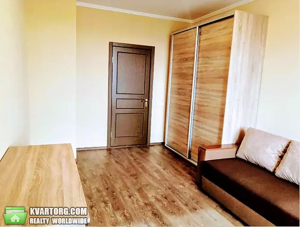 Rent out 1-room apartment. Киев,  Космонавта Комарова — photo 5