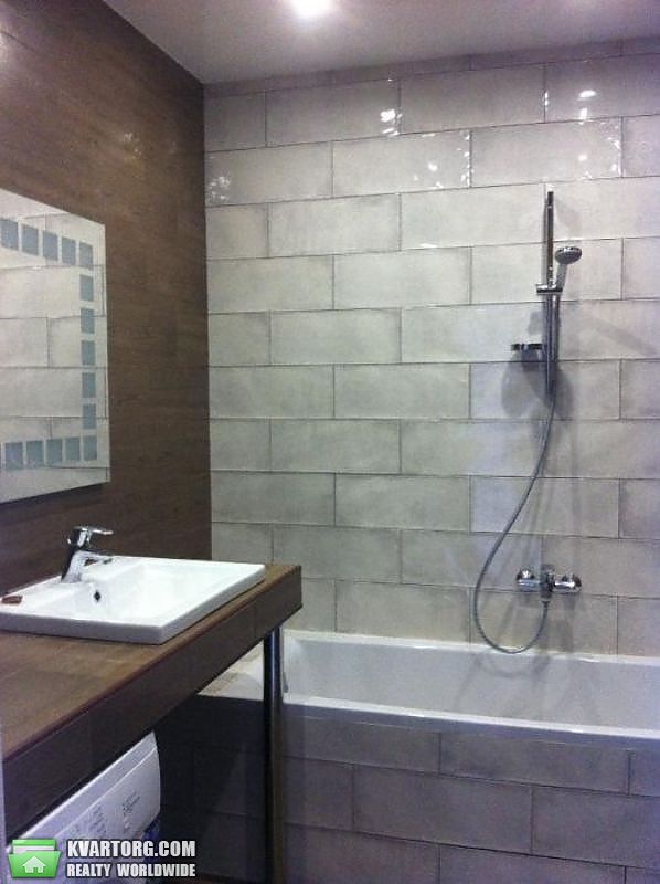 Rent out 2-room apartment. Киев, Антонова-Овсеенка — photo 8