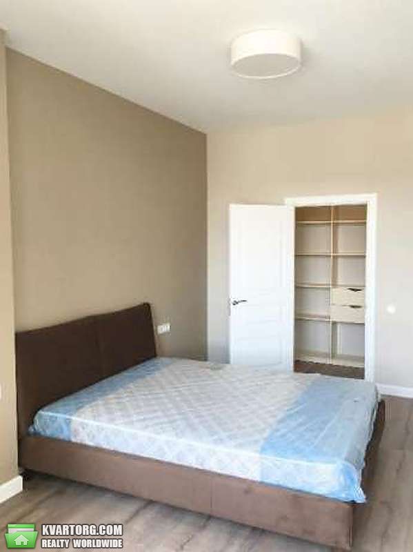 Rent out 3-room apartment. Киев, Коновальца Евгения — photo 3