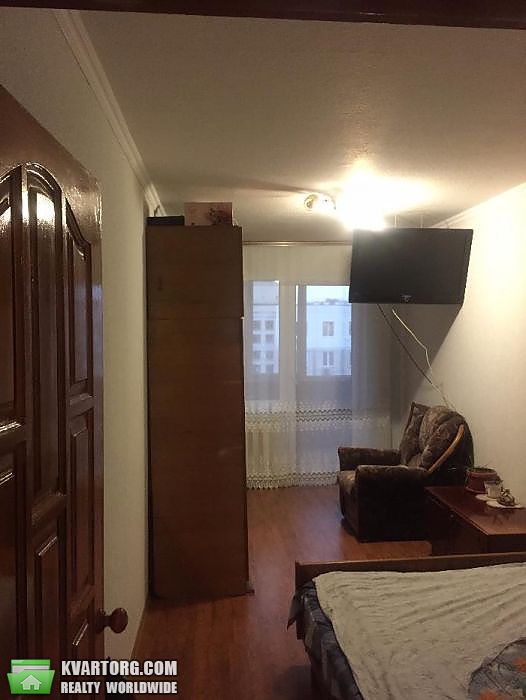 Sell 3-room apartment. Киев,  Свободы пр — photo 2