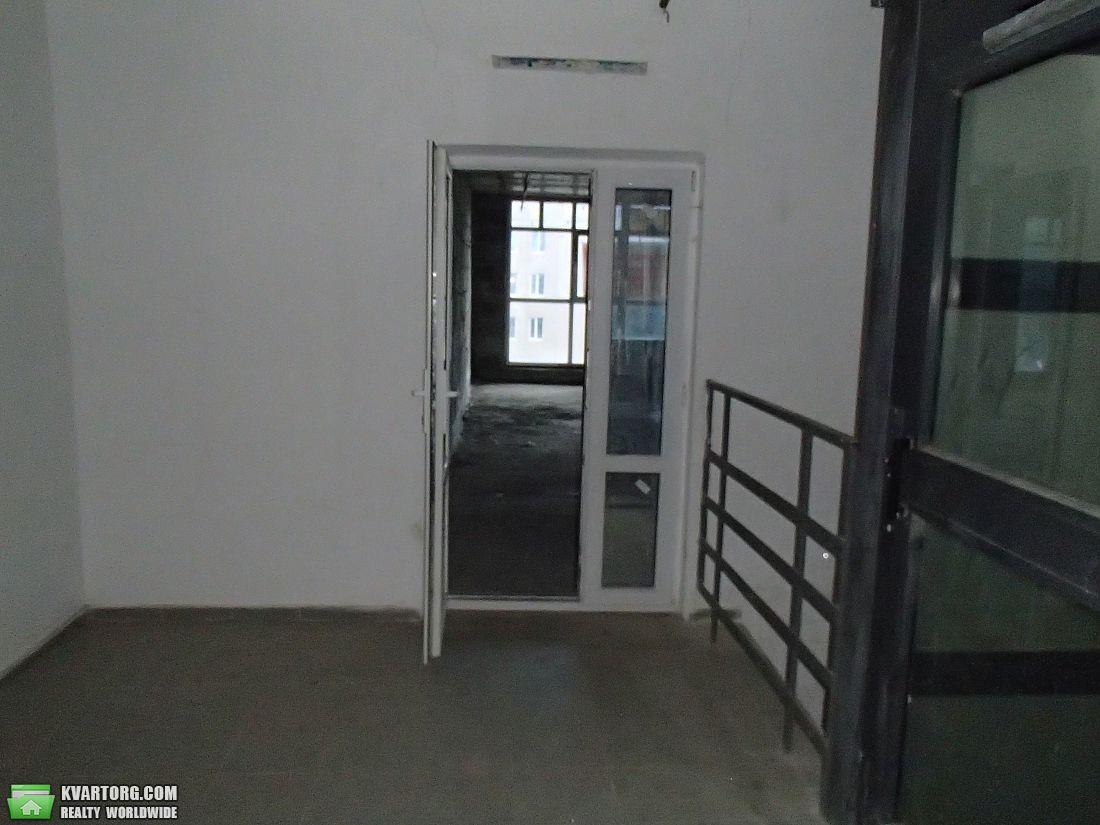 Sell office. Киев, Вадима Гетьмана — photo 6