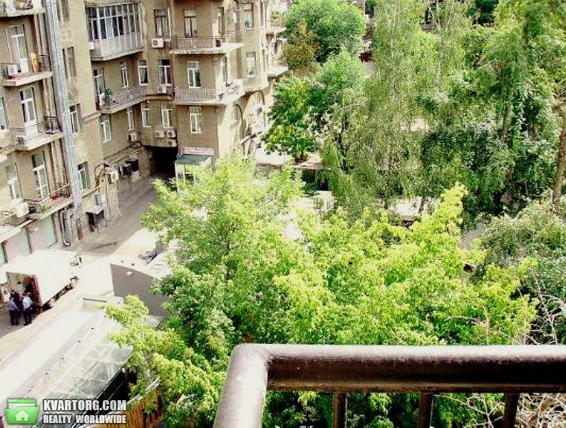 Rent out 2-room apartment. Киев,  Крещатик — photo 9