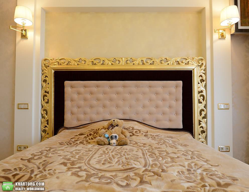 Sell 2-room apartment. Киев,  Щорса — photo 7