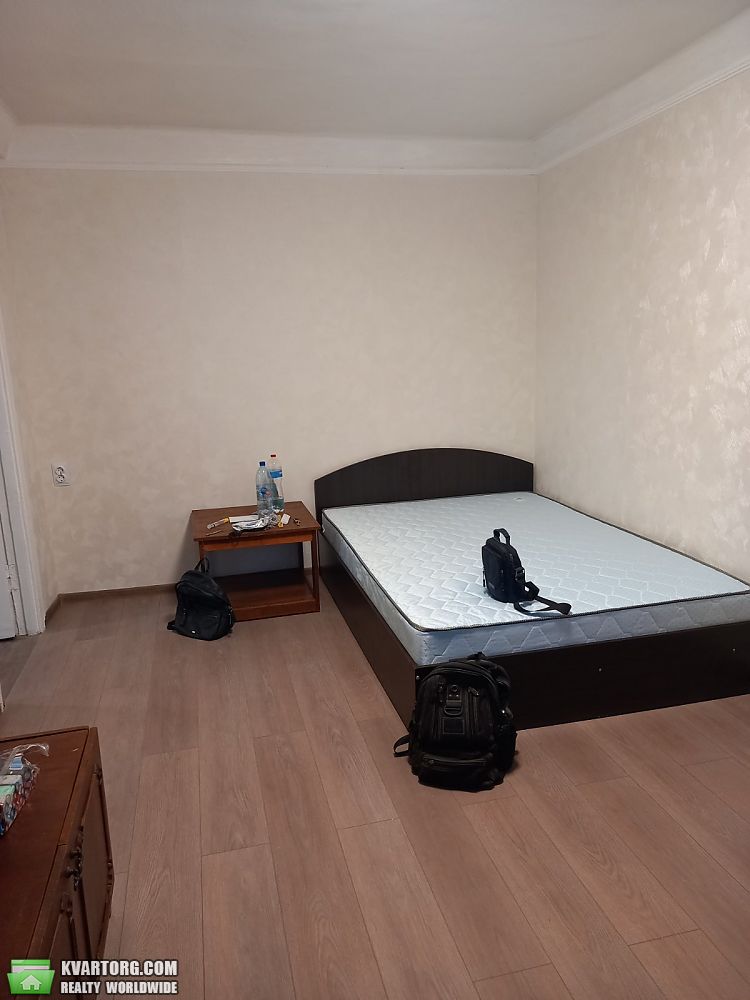 Rent out 1-room apartment. Киев, Алма-Атинская — photo 3