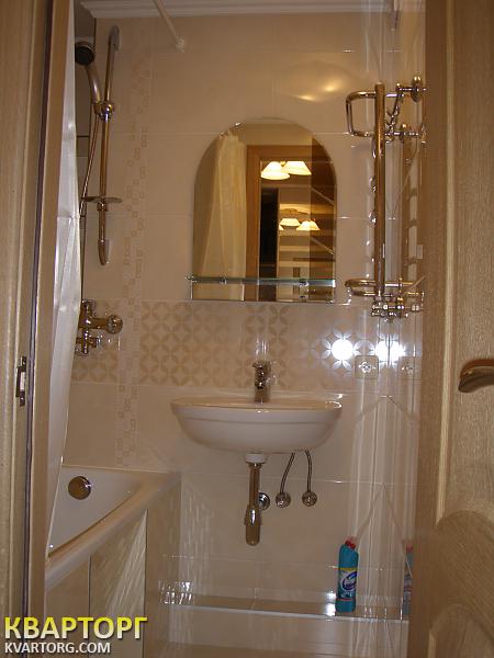 Rent out 1-room apartment. Киев,  Героев Сталинграда пр — photo 5