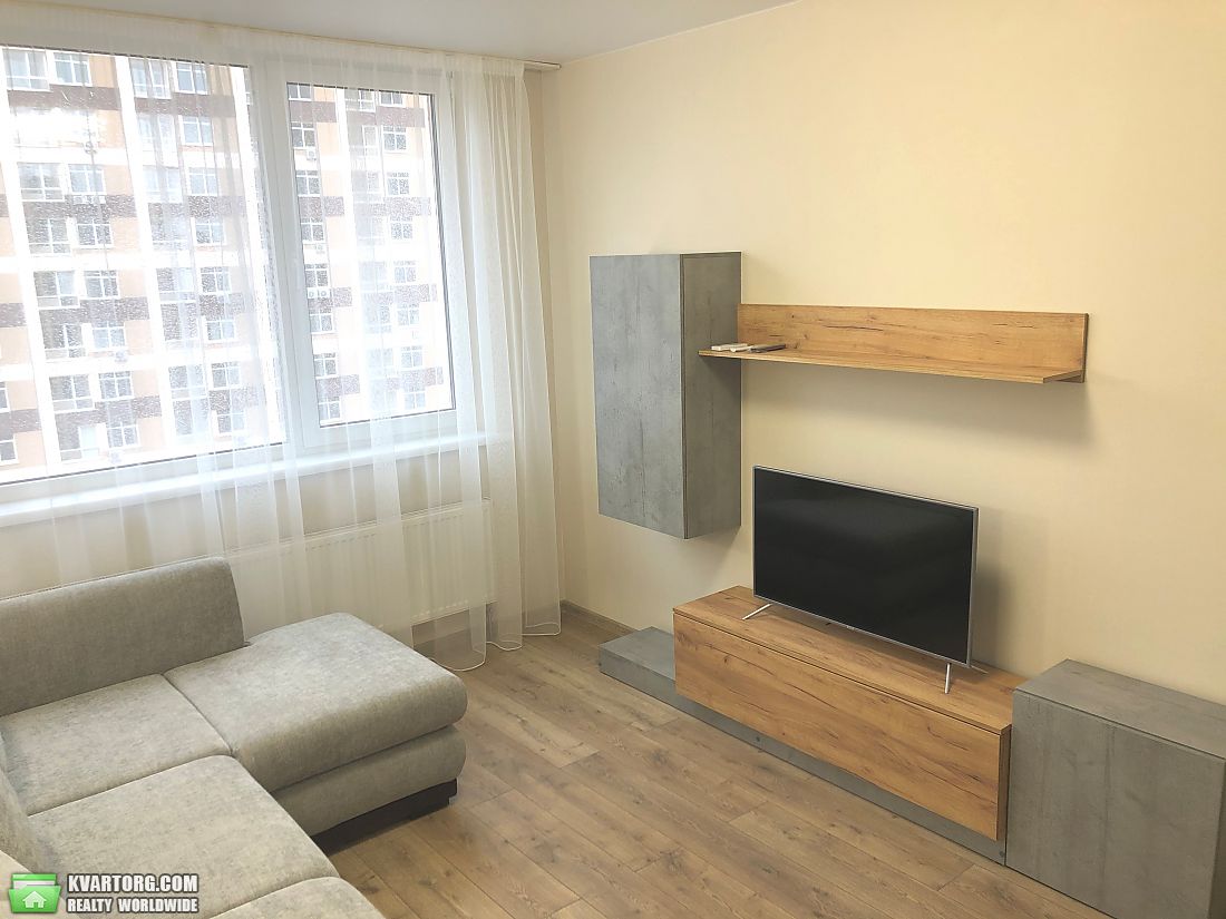 Rent out 1-room apartment. Киев,  Правды пр — photo 4