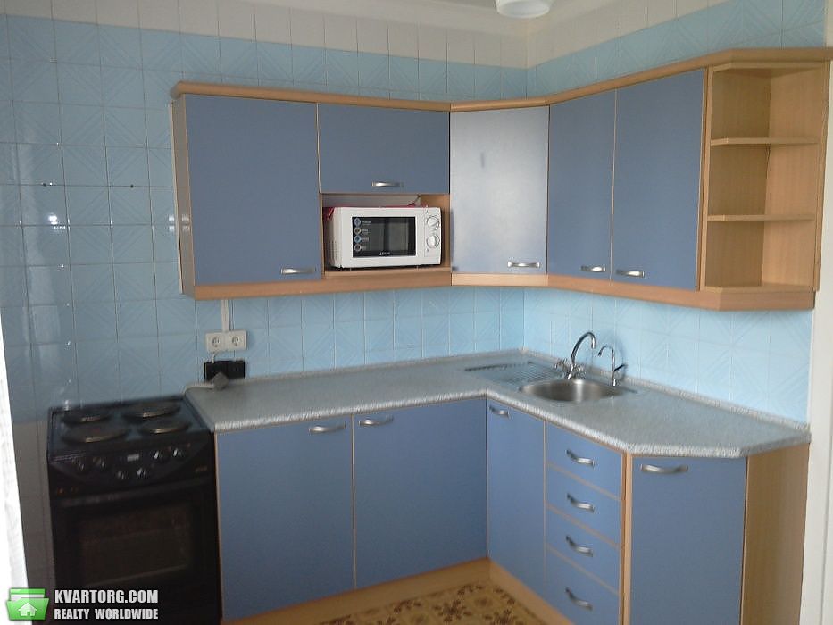 Sell 3-room apartment. Киев,  Героев Днепра — photo 1