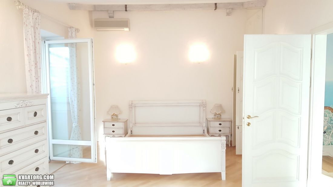 Sell 4-room apartment. Киев,  Музейный пер — photo 6