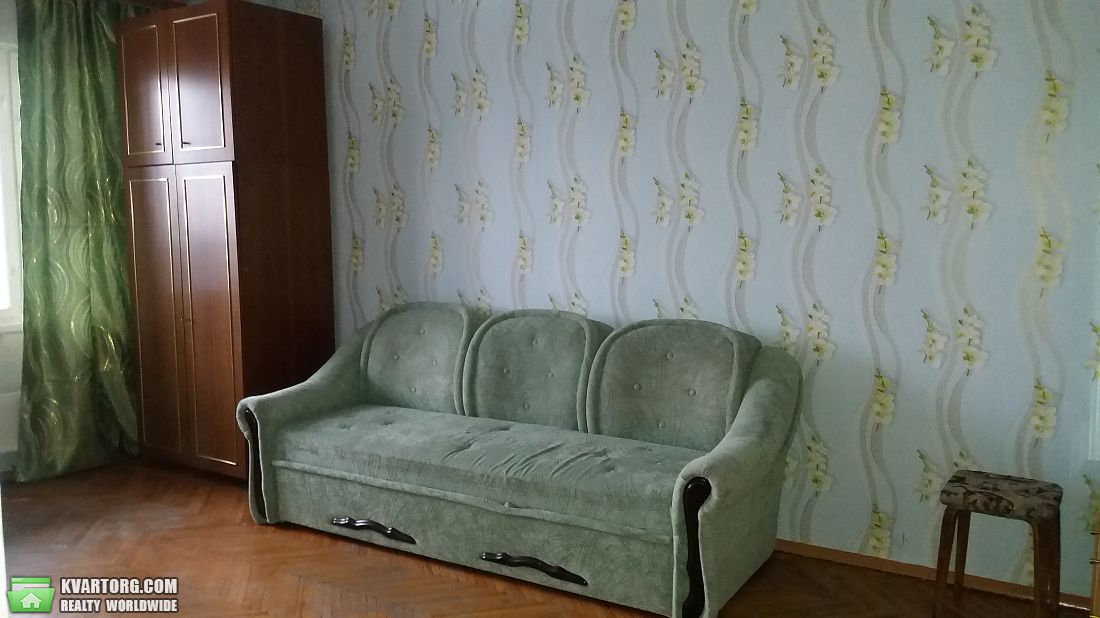 Rent out 1-room apartment. Киев,  Бориспольская — photo 1