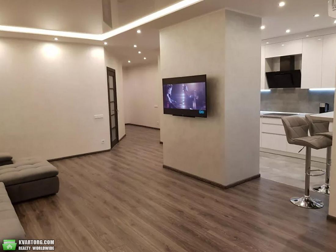 Rent out 4-room apartment. Киев,  Макеевский пер — photo 3