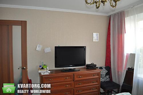 Sell 2-room apartment. Киев, Новопироговская — photo 9