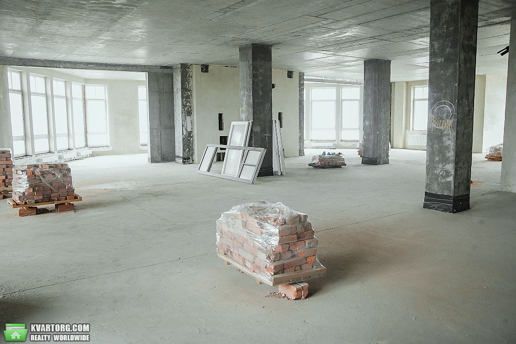 Sell 4-room apartment. Киев,  Грушевского — photo 4