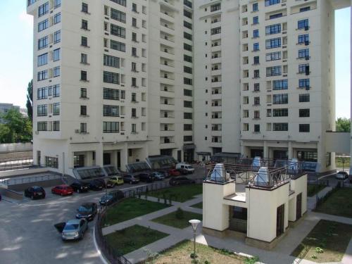 Sell office. Киев, Щорса 44а — photo 1