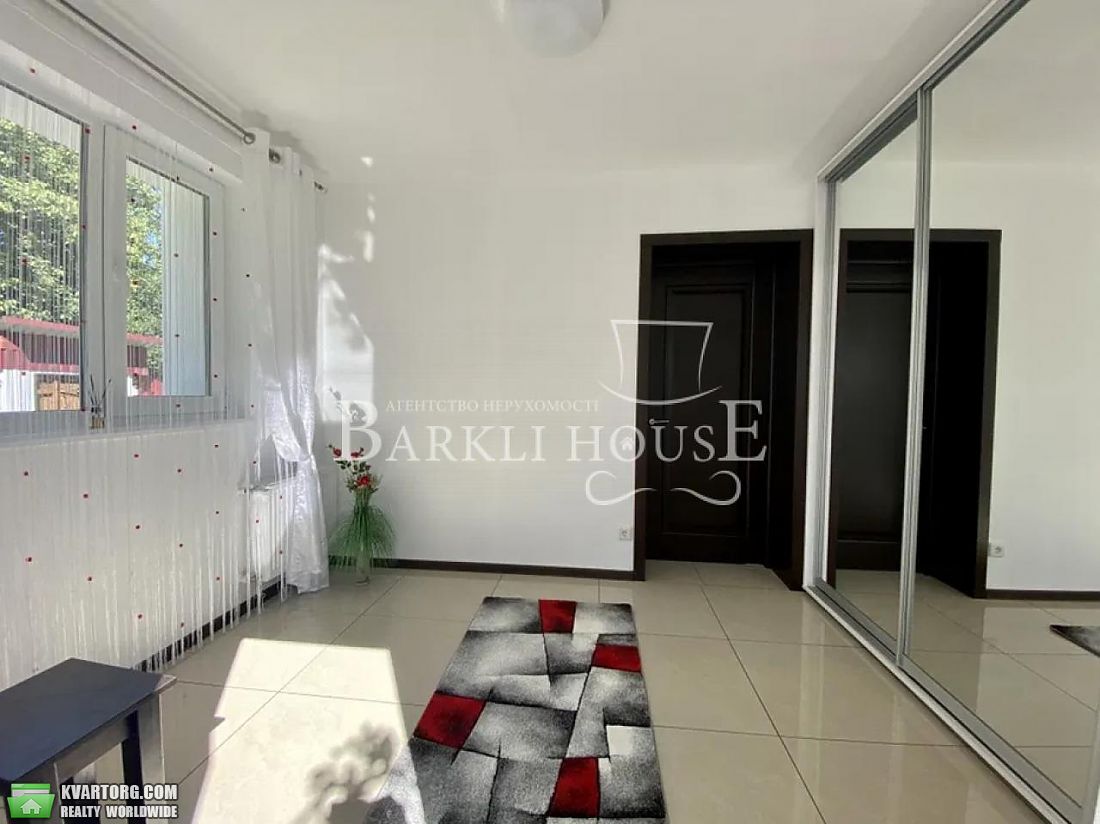 Rent out house. Киев, иртышская — photo 6
