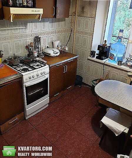 Sell 3-room apartment. Киев,  Березняковская — photo 1