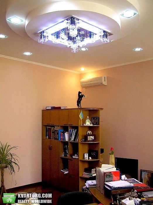 Sell office. Киев,  Богдана Хмельницкого — photo 2