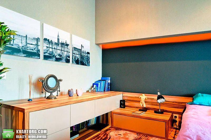 Rent out 3-room apartment. Киев,  Уборевича — photo 3