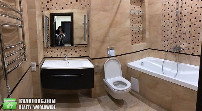 Rent out 2-room apartment. Киев, Деловая — photo 3