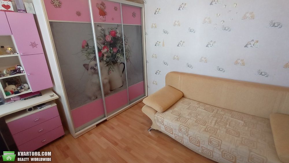 Sell 4-room apartment. Киев,  Приречная — photo 1