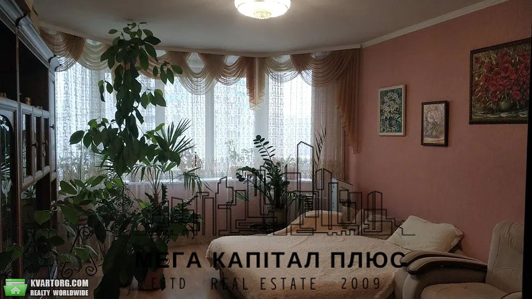 Rent out 2-room apartment. Киев, пр. Бажана Міиколи — photo 1