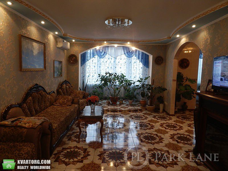Sell 3-room apartment. Киев, Градинська, 11 — photo 1