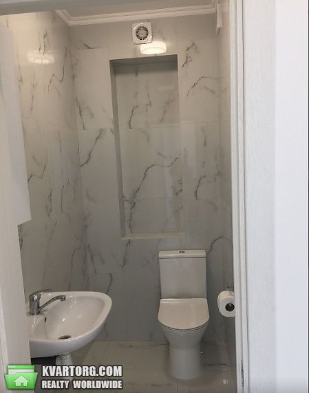Sell 2-room apartment. Киев,  Лебедева — photo 8