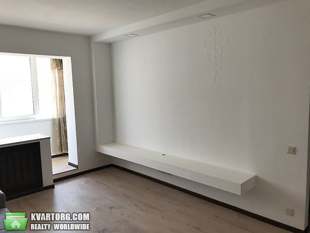 Sell 2-room apartment. Киев, Луценка — photo 2