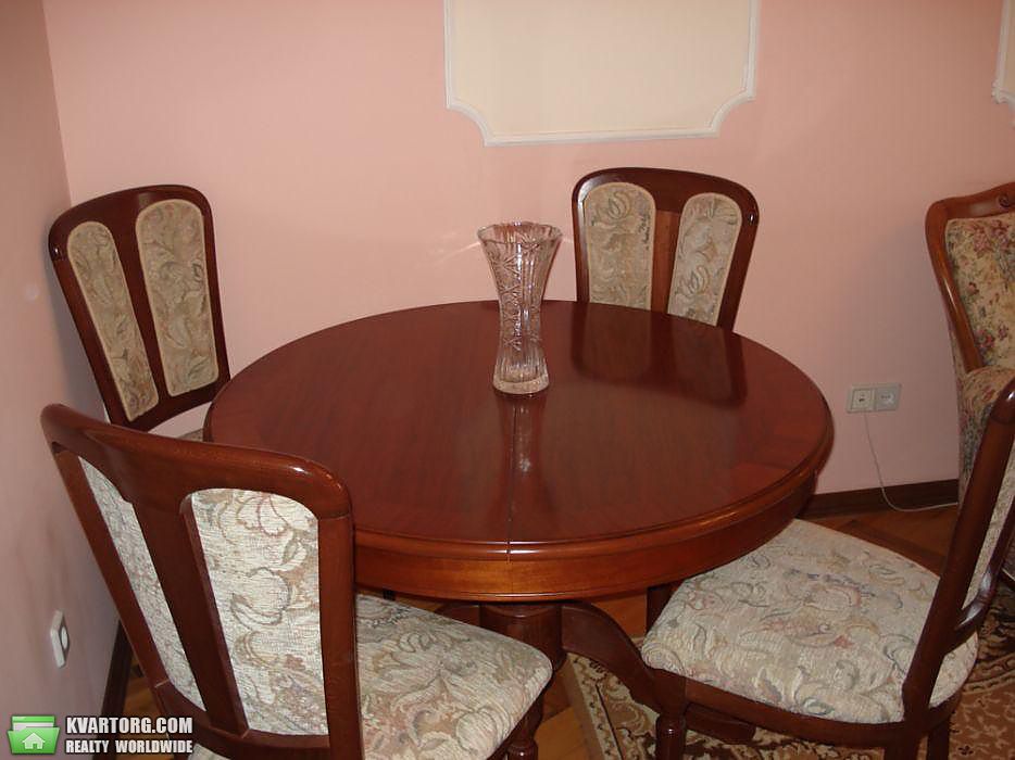 Rent out 3-room apartment. Киев, Деловая — photo 2