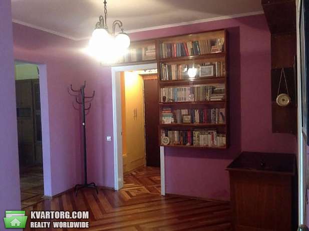 Rent out 3-room apartment. Киев,  Приречная — photo 5