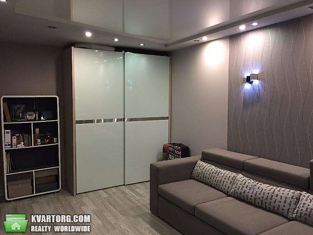 Sell 2-room apartment. Днепропетровск, Гладкова — photo 2