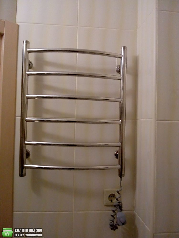 Rent out 1-room apartment. Киев, Энтузиастов — photo 3