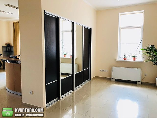 Rent out office. Киев,  Антоновича — photo 1