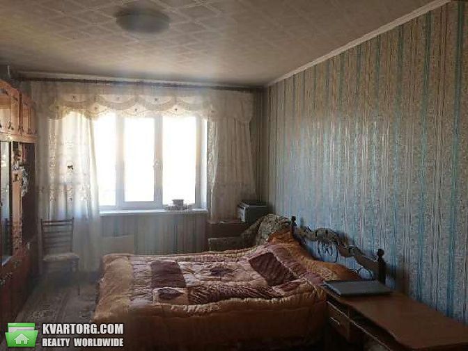 Sell 3-room apartment. Киев,  Радунская — photo 1