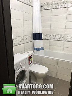 Rent out 1-room apartment. Киев,  Свободы пр — photo 9