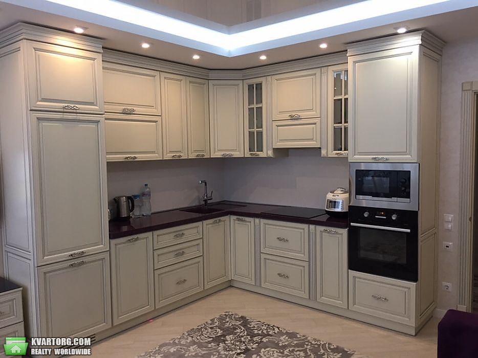 Sell 4-room apartment. Киев,  Драгоманова — photo 4
