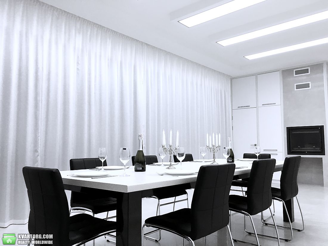Sell house. Киев, Интернациональная пл — photo 1