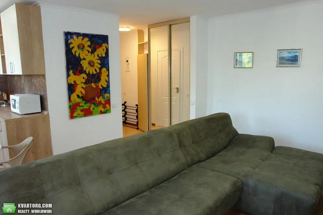 Rent out 2-room apartment. Киев,  Набережно-Крещатикская — photo 7