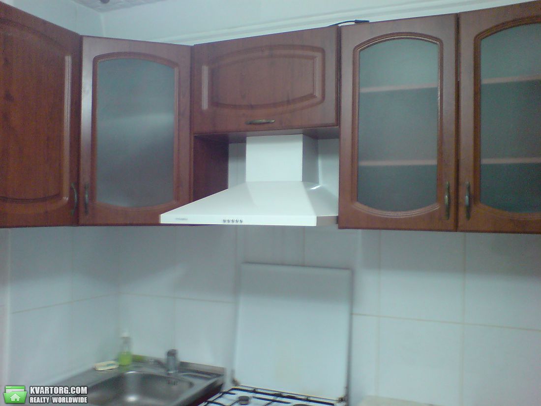 Rent out 1-room apartment. Киев,  Дубровицкая — photo 10