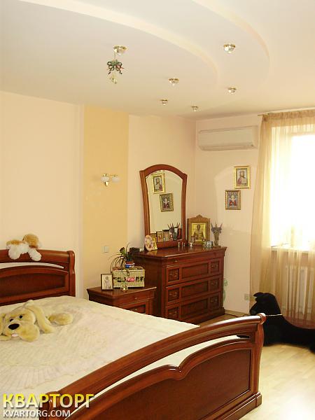 Sell 4-room apartment. Киев,  Кадетский Гай — photo 8