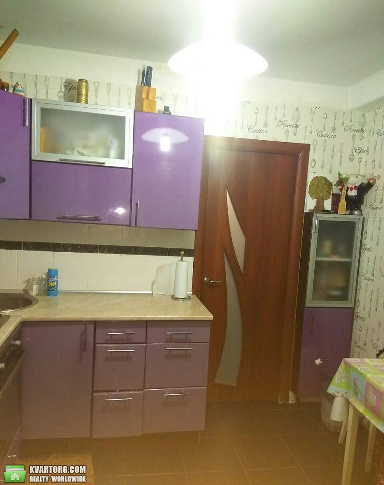 Sell 2-room apartment. Киев,  Жилянская — photo 1