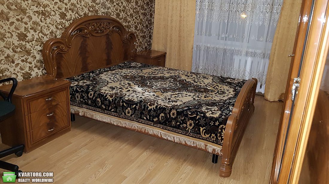 Rent out 2-room apartment. Киев,  Грекова — photo 5
