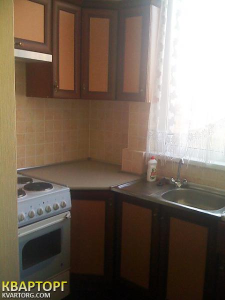 Rent out 3-room apartment. Киев,  Алма-Атинская — photo 6