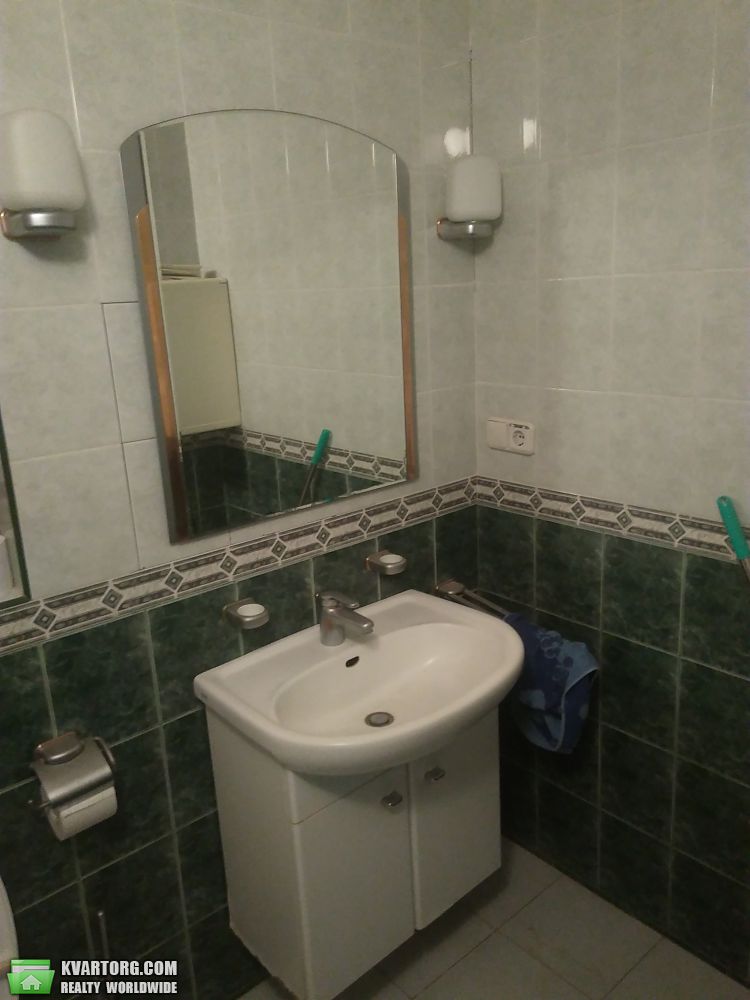 Sell 3-room apartment. Киев,  Березняковская — photo 2