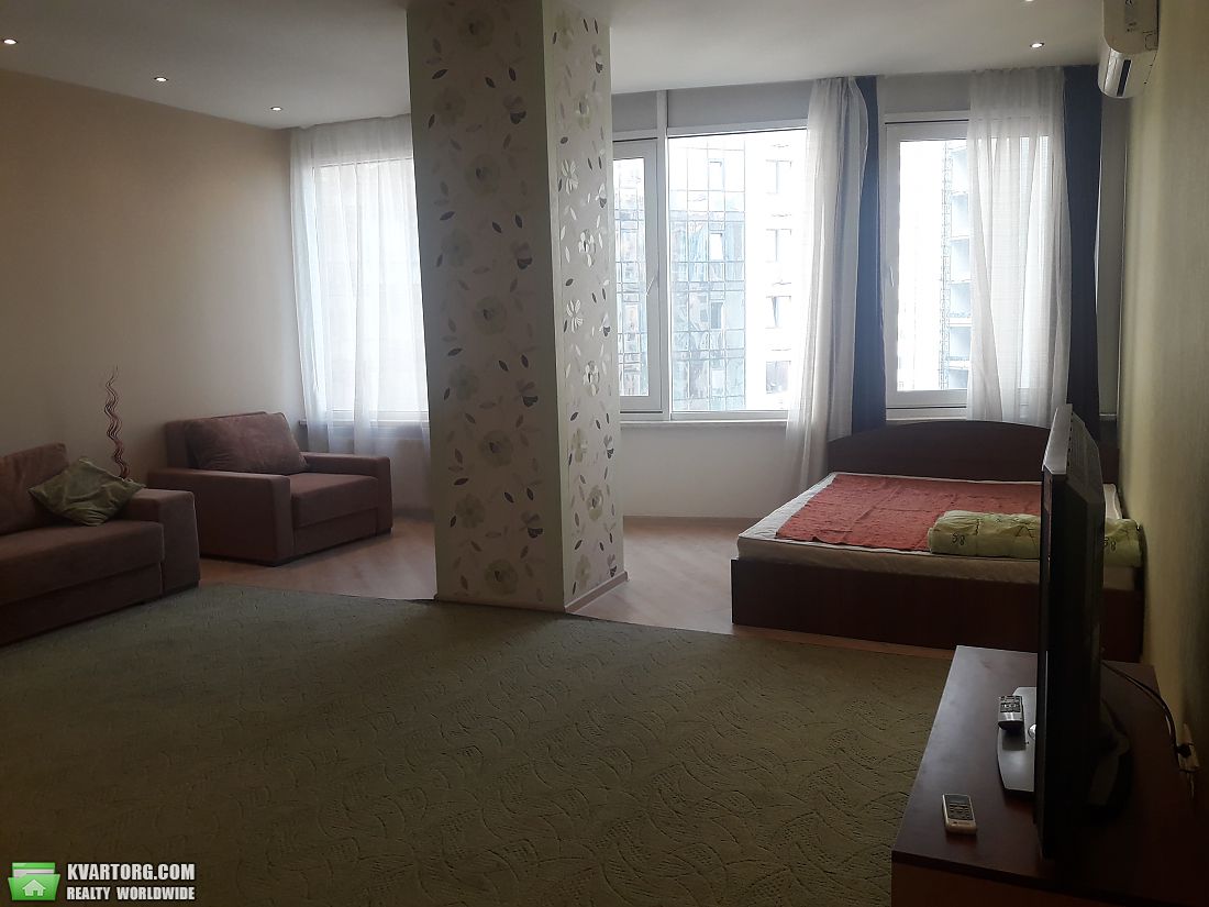 Rent out 1-room apartment. Одесса, Генуэзская — photo 3