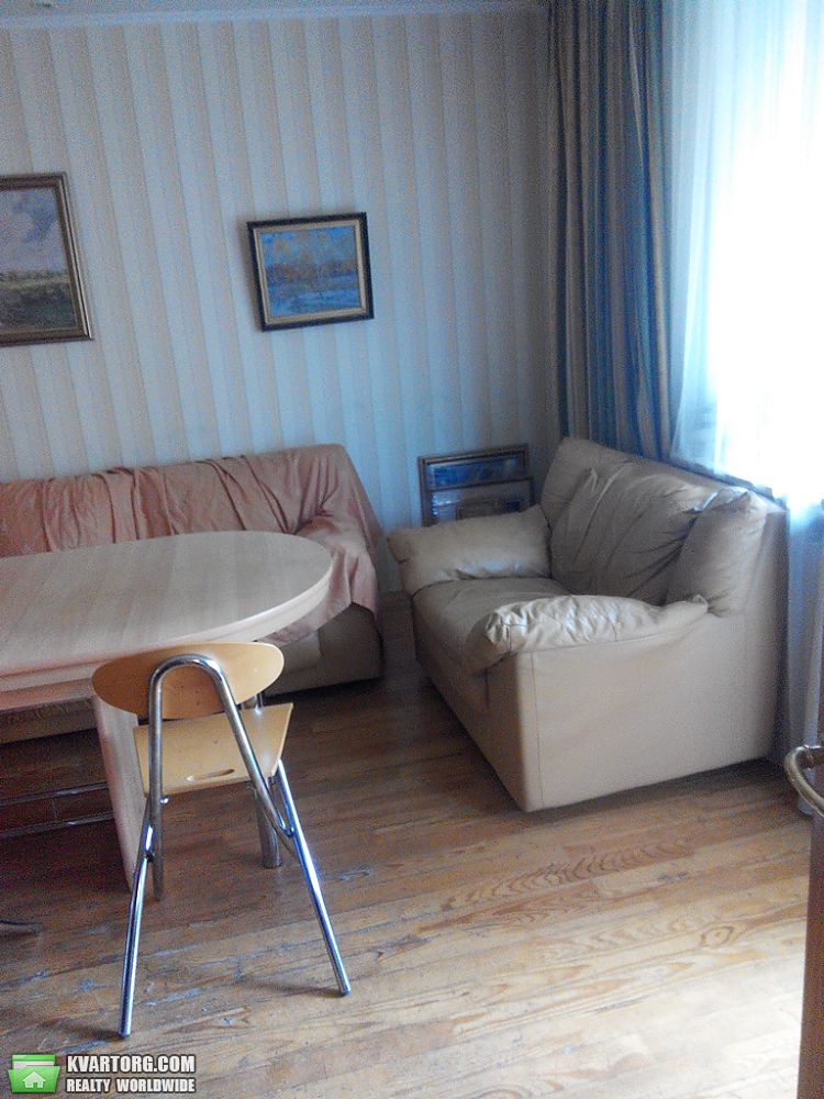 Rent out 3-room apartment. Киев,  Гмыри — photo 6