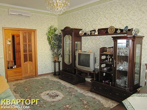 Rent out 2-room apartment. Киев,  Героев Сталинграда пр — photo 3