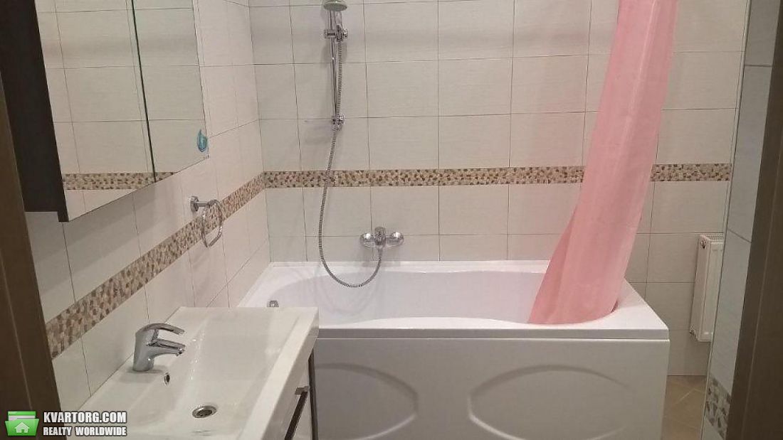 Rent out 3-room apartment. Киев,  Коперника — photo 3